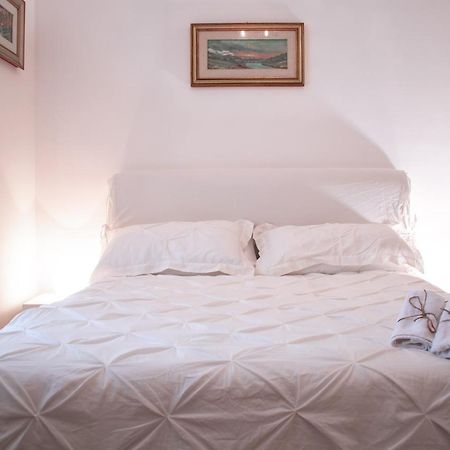 Appartement Luxury Bnb Pisacane à Bari Extérieur photo