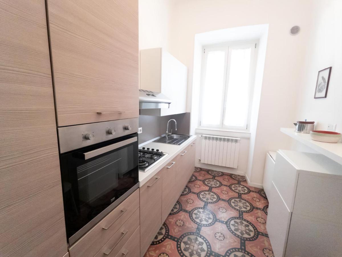 Appartement Luxury Bnb Pisacane à Bari Extérieur photo