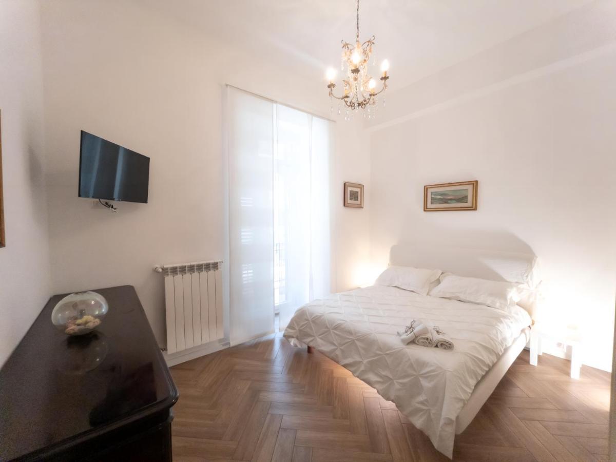 Appartement Luxury Bnb Pisacane à Bari Extérieur photo